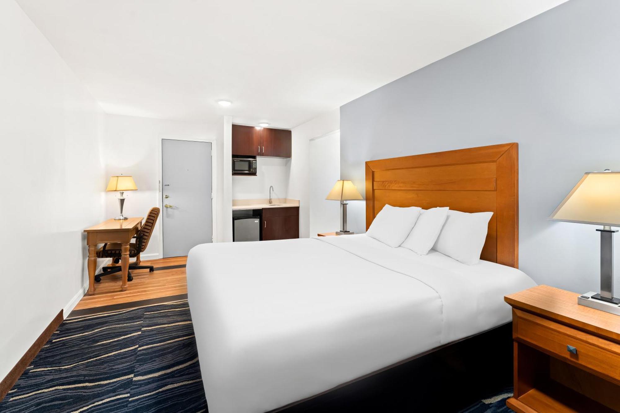 Americas Best Value Inn Stonington Mystic Eksteriør billede